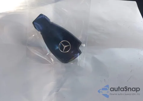 2004 Mercedes-Benz E 320 z USA, uszkodzony, nr VIN WDBUH65J64A519079